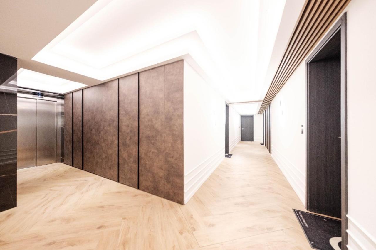 Brand New Luxury Apartment In The Heart Of Brasov Bagian luar foto